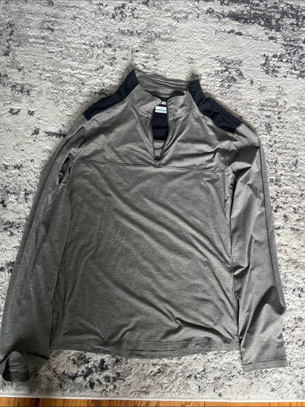 Men's Columbia Long-Sleeve Quarter-Zip Performance Pullover - Gray